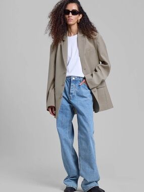 NWT The Frankie Shop Jeans Susanna Straight Leg in Light Wash Sz M